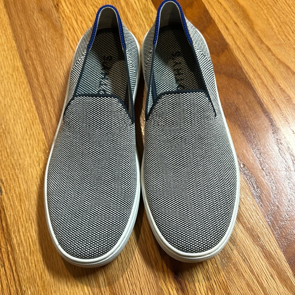 Rothy’s sneakers navy/white